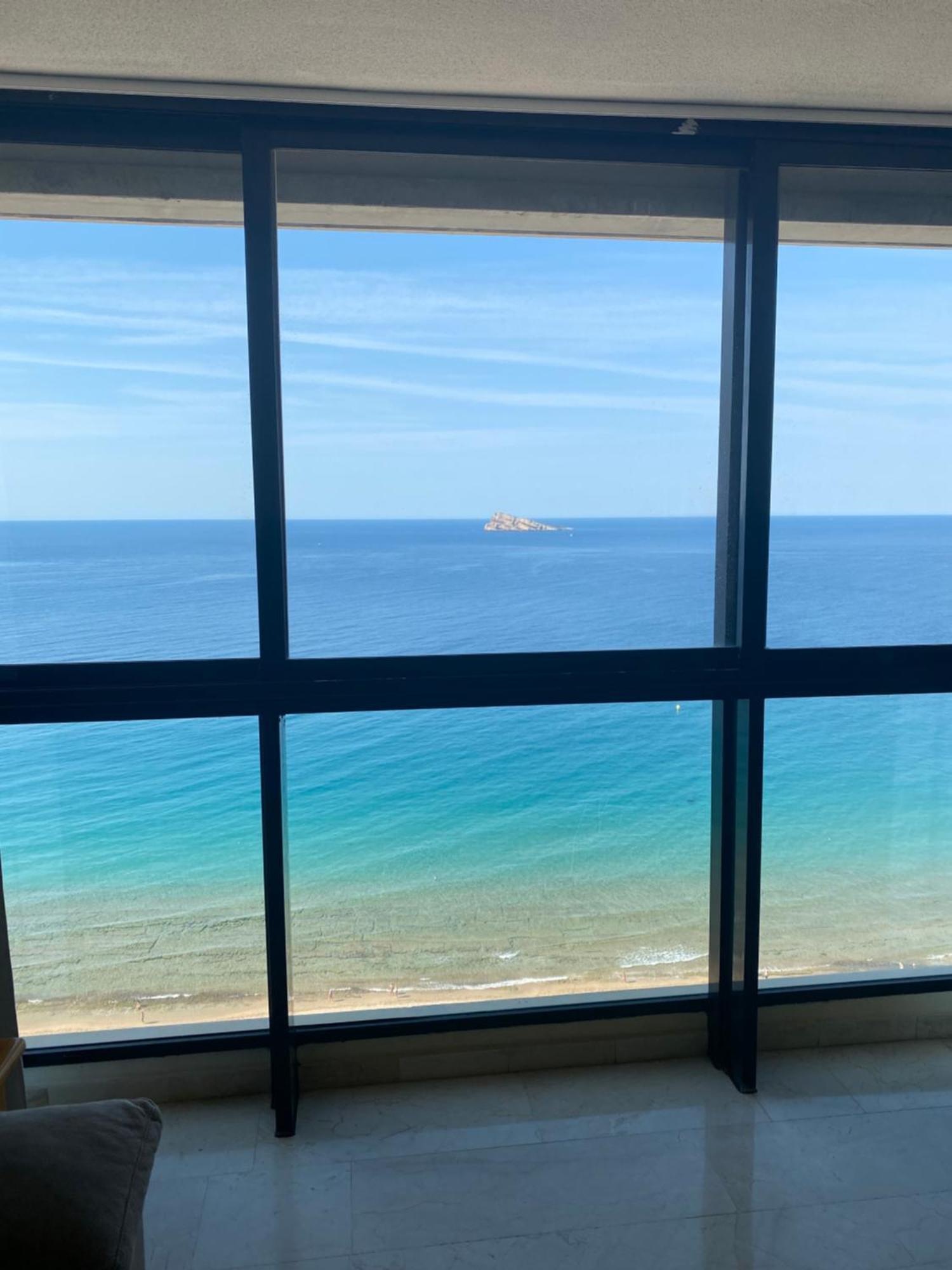 Primera Linea De Playa, Benidorm. Apartament Benidorm
